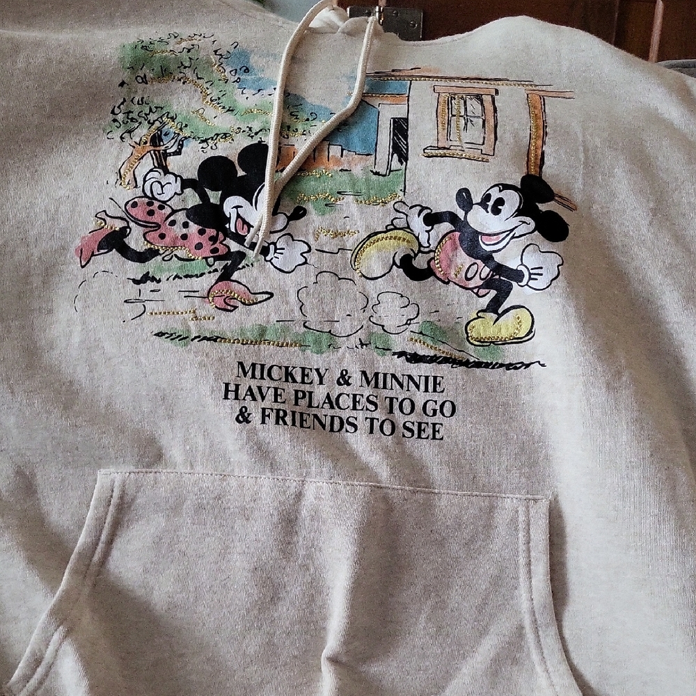 Disney Cream Mickey & Minnie Sweatshirt
